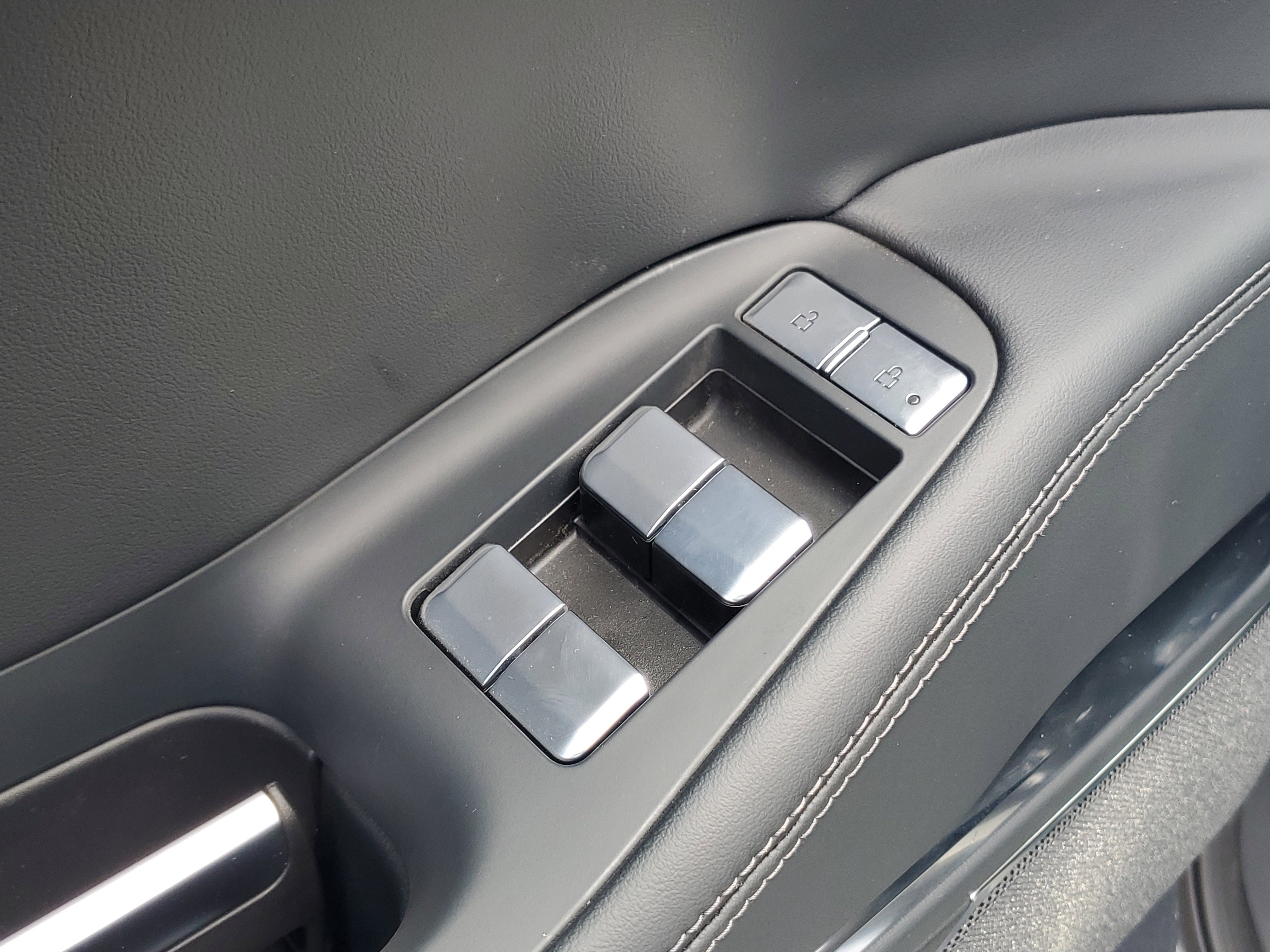 New 2025 Lincoln Navigator Reserve w/ Jet Appearance Package image 10