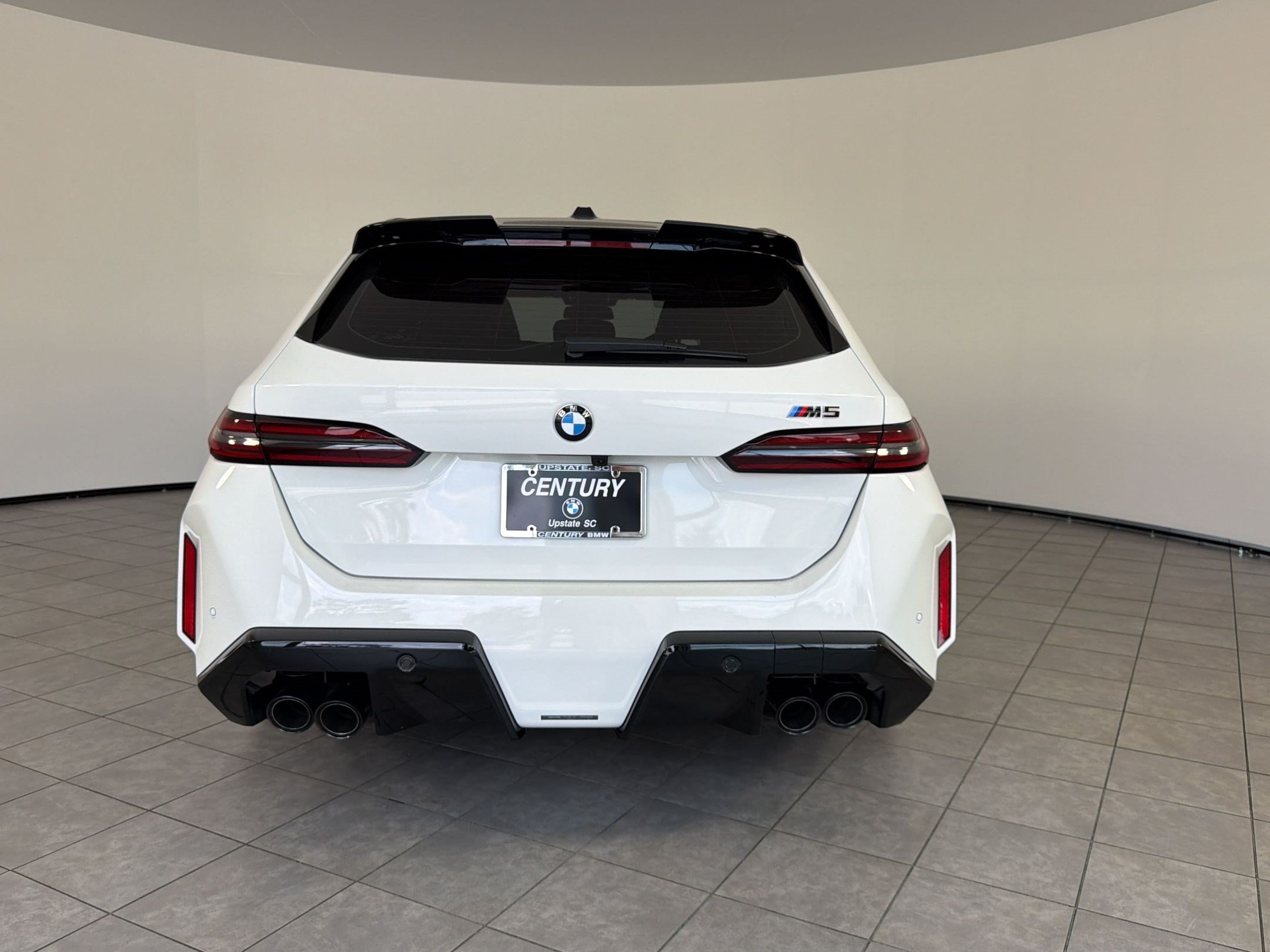 Certified 2026 BMW M5 Touring AWD/4WD image 10