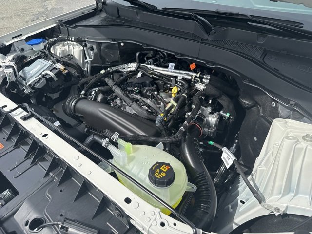 New 2025 Ford Explorer Active image 13