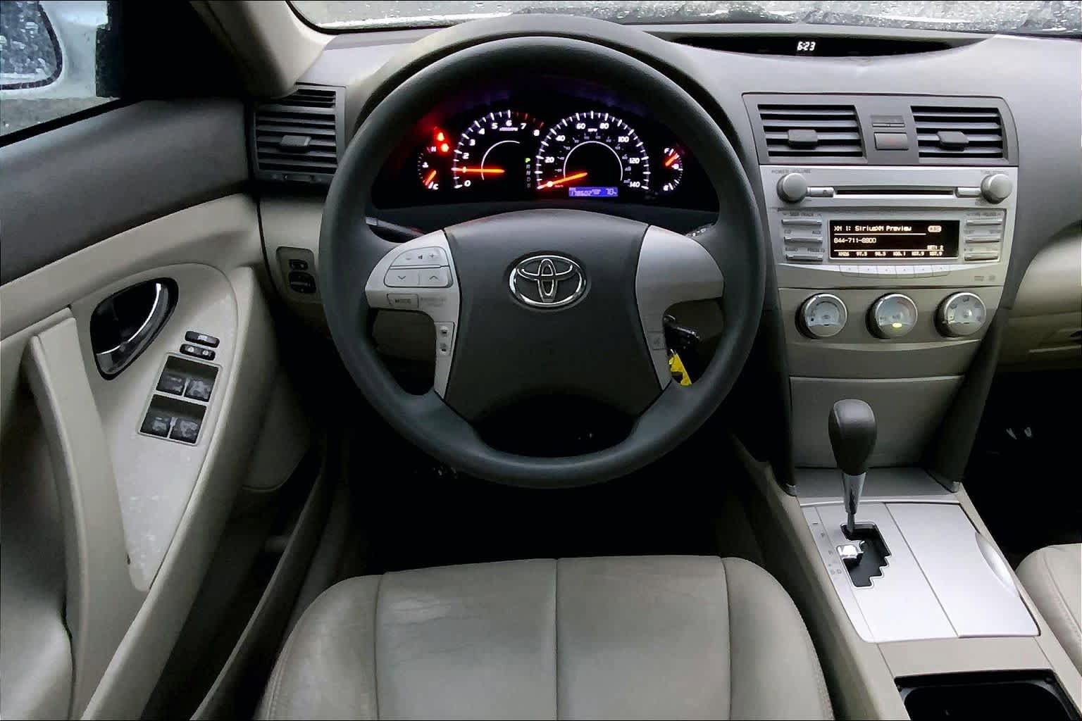 Used 2011 Toyota Camry LE w/ LE Extra-Value Pkg FWD image 5