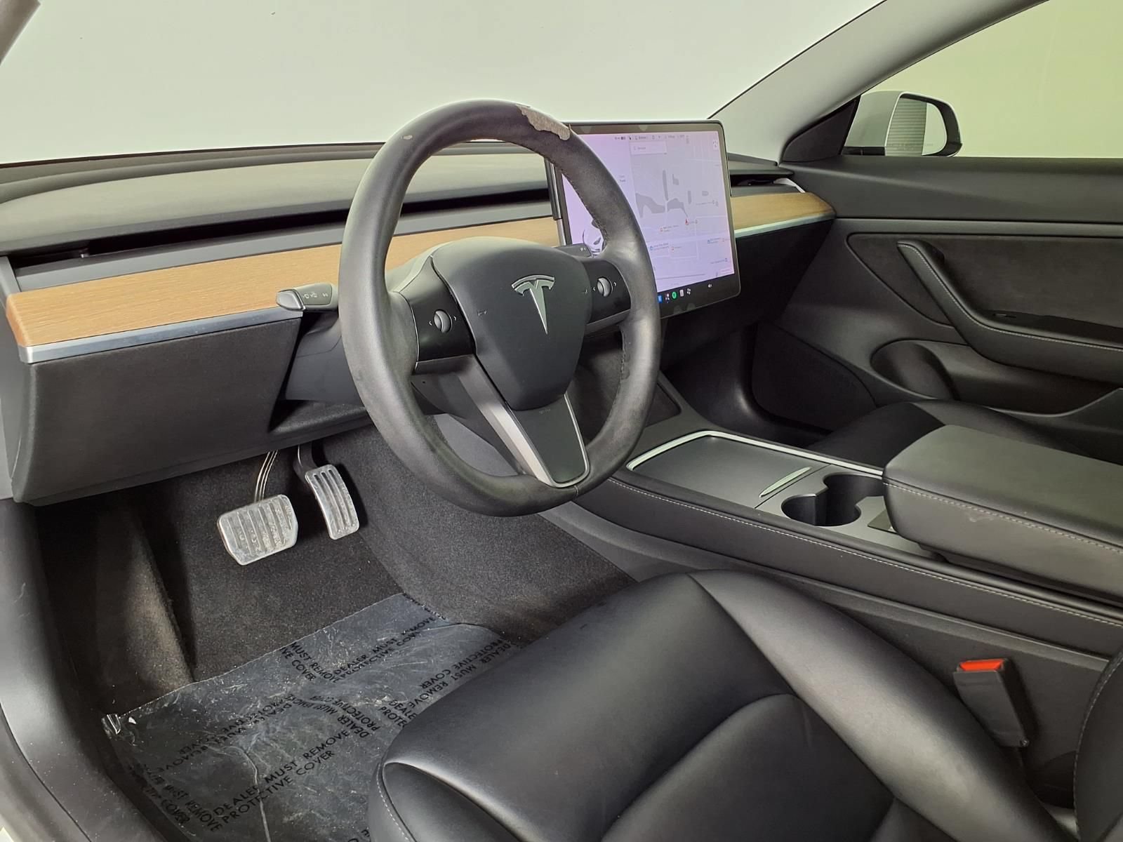Used 2021 Tesla Model 3 Standard Range Plus RWD image 18