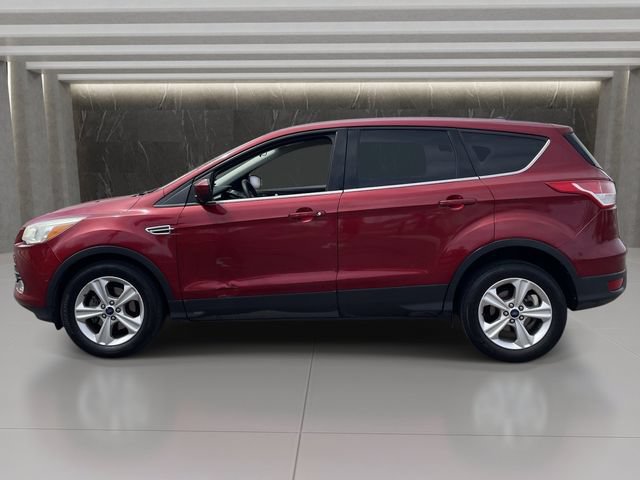 Used 2016 Ford Escape SE FWD image 2