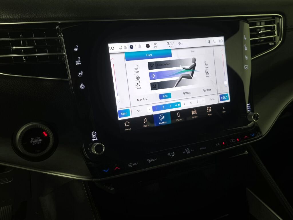 New 2025 Jeep Wagoneer L 4WD w/ HD Trailer Tow Package image 23