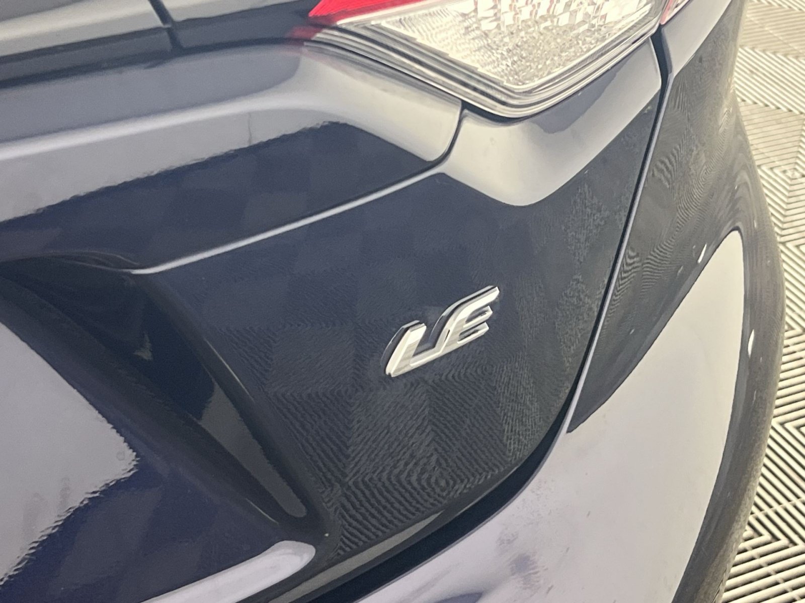 Used 2025 Toyota Corolla LE FWD image 27