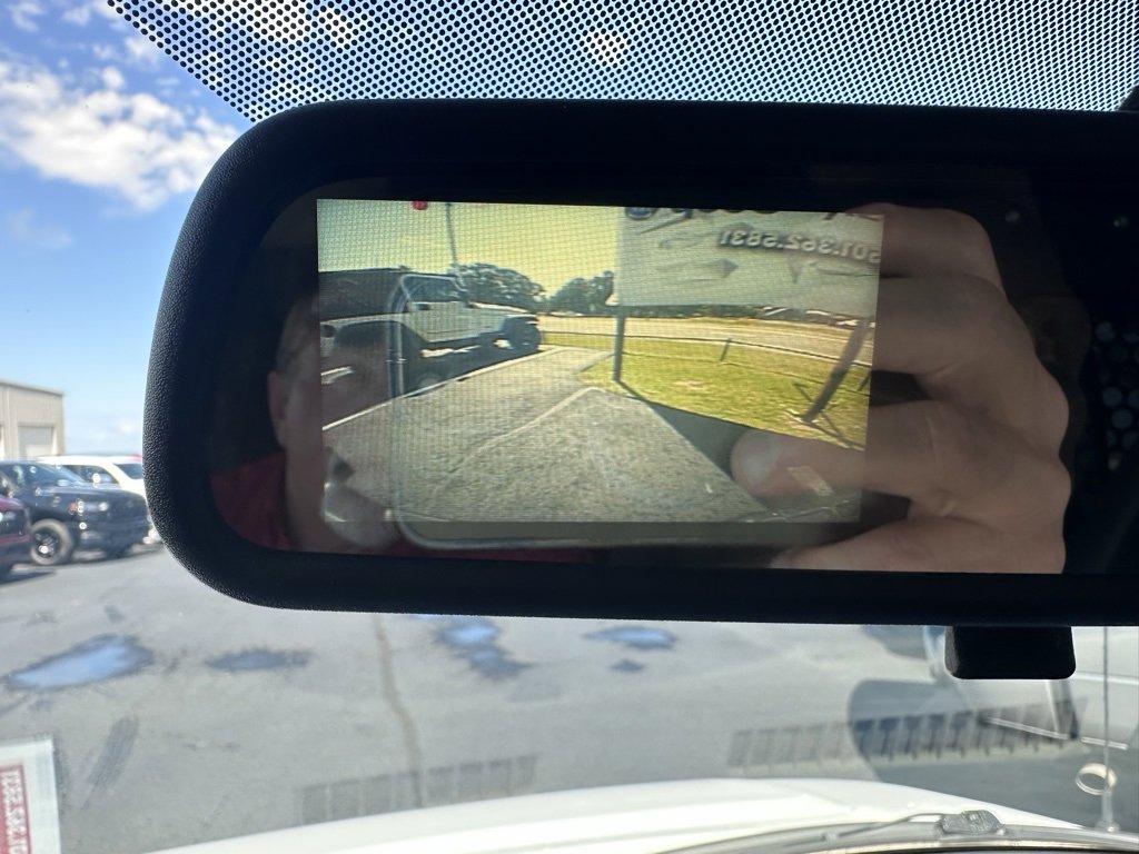 Used 2020 GMC Savana 2500 w/ Driver Convenience Package image 8