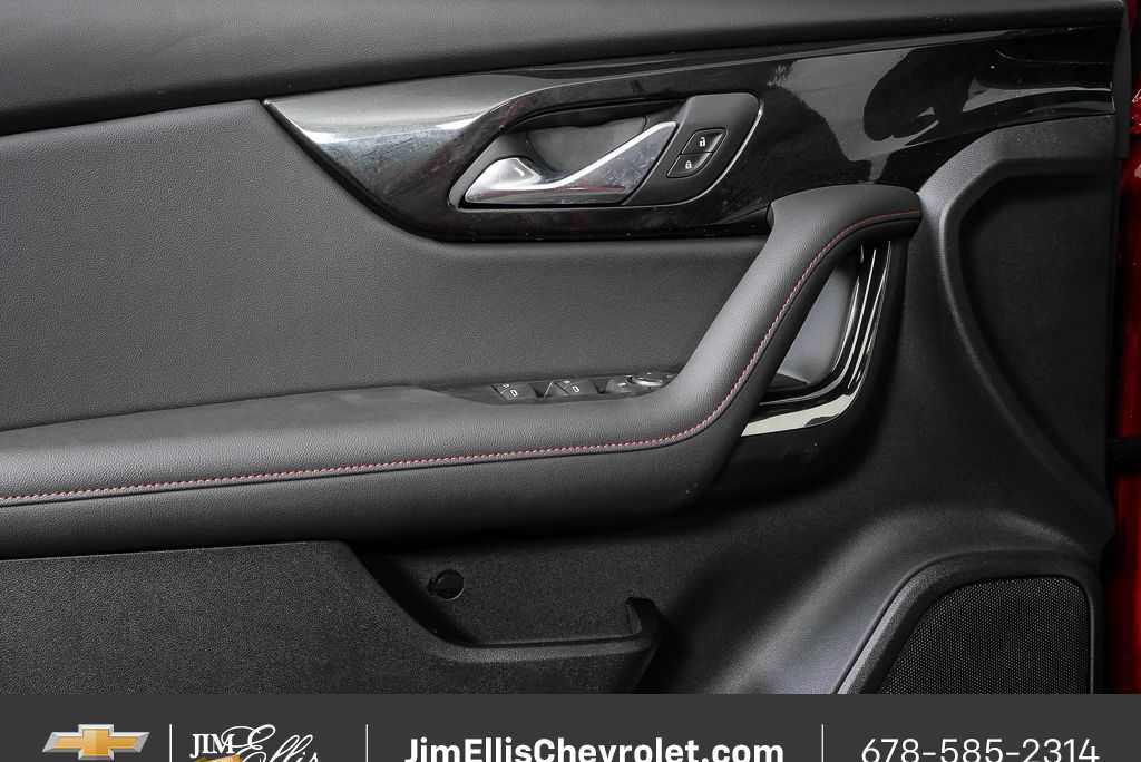 New 2026 Chevrolet Blazer RS w/ LPO, Floor Liner Package image 6