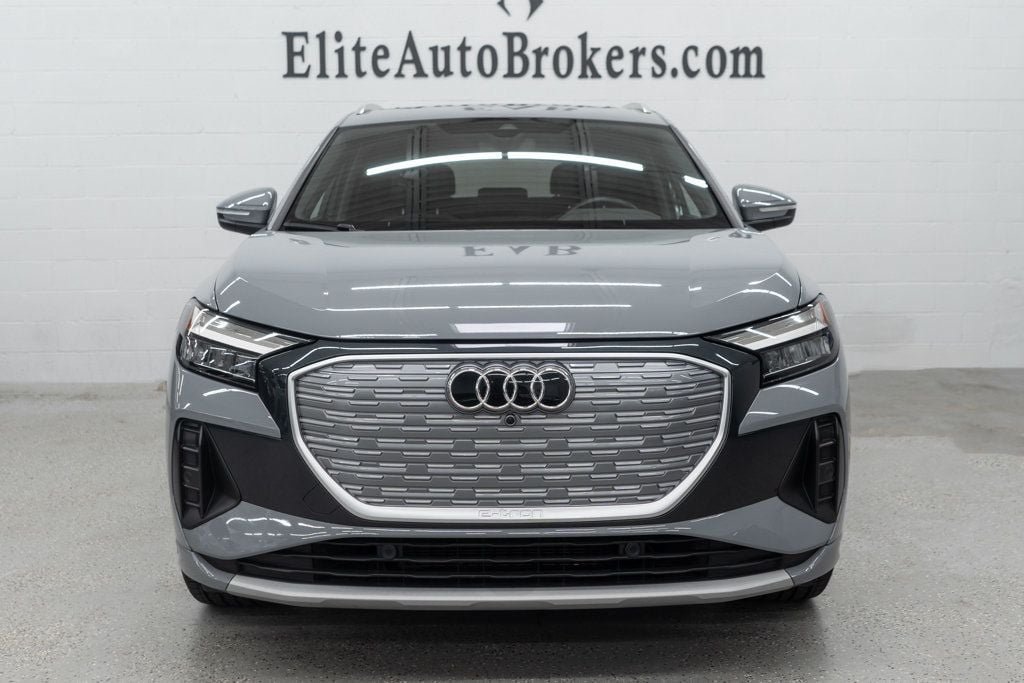 Used 2023 Audi Q4 e-tron Premium Plus w/ Premium Plus RWD image 3