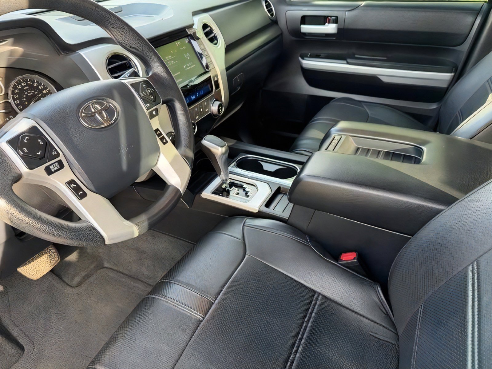 Used 2020 Toyota Tundra SR5 w/ TRD Sport Package AWD/4WD image 16