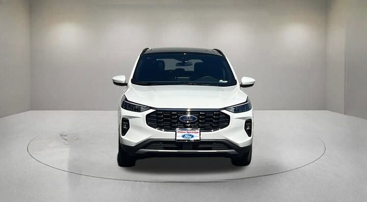New 2025 Ford Escape ST-Line Select image 2