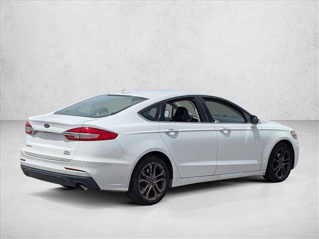 Used 2020 Ford Fusion SEL FWD image 5