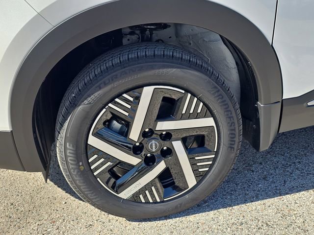 New 2026 Nissan Kicks SV w/ SV Premium Package FWD image 35