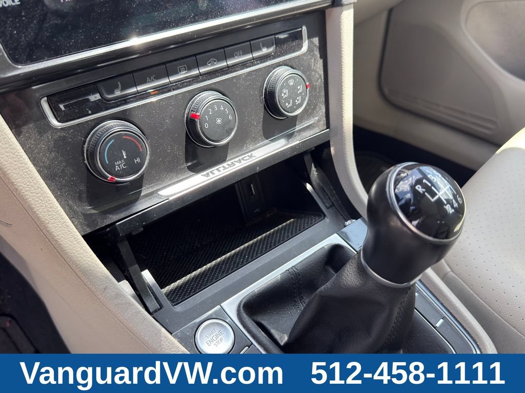 Used 2019 Volkswagen Golf Alltrack SE AWD/4WD image 19
