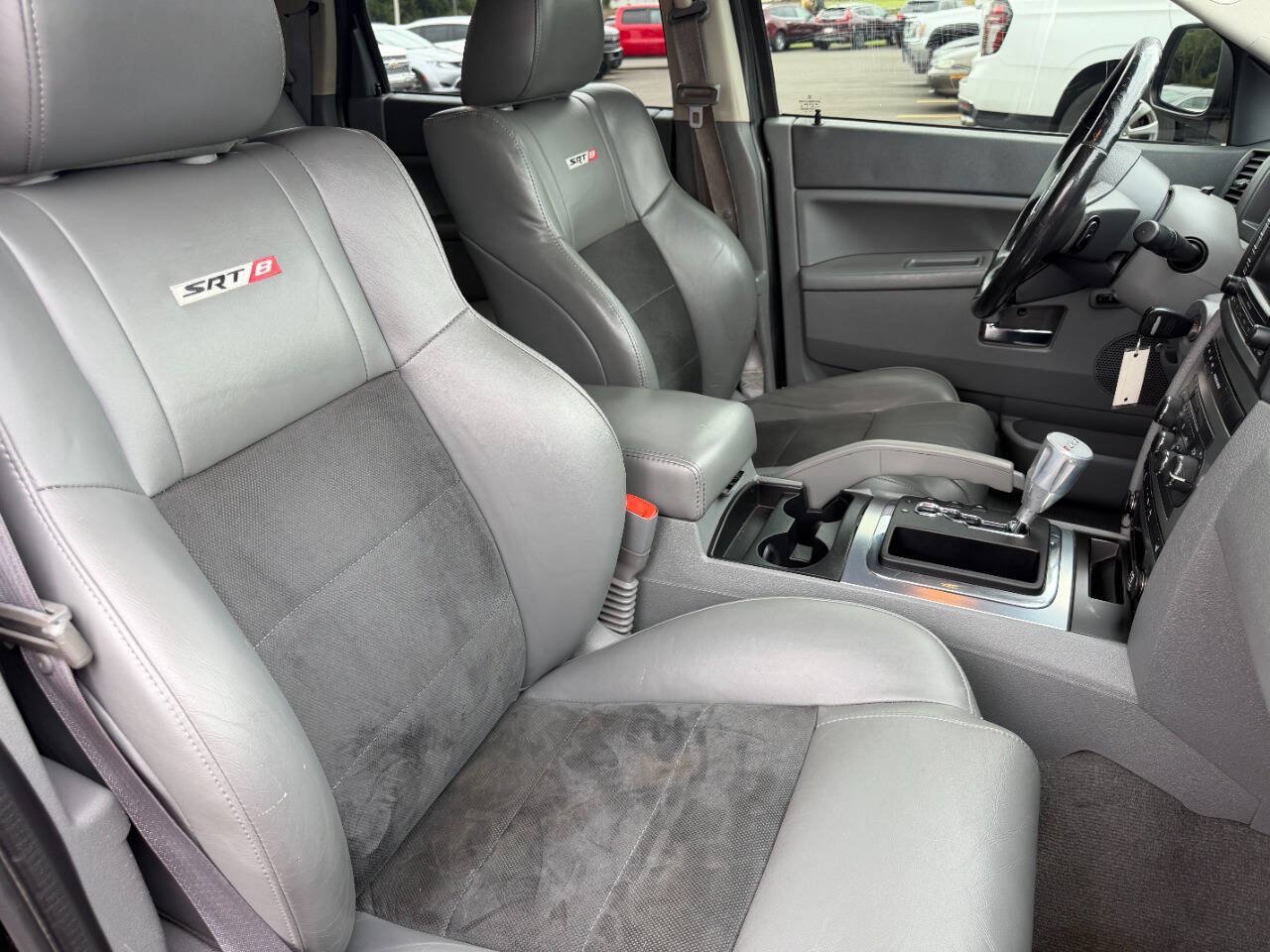 Used 2007 Jeep Grand Cherokee SRT8 w/ SRT Option Group I AWD/4WD image 14