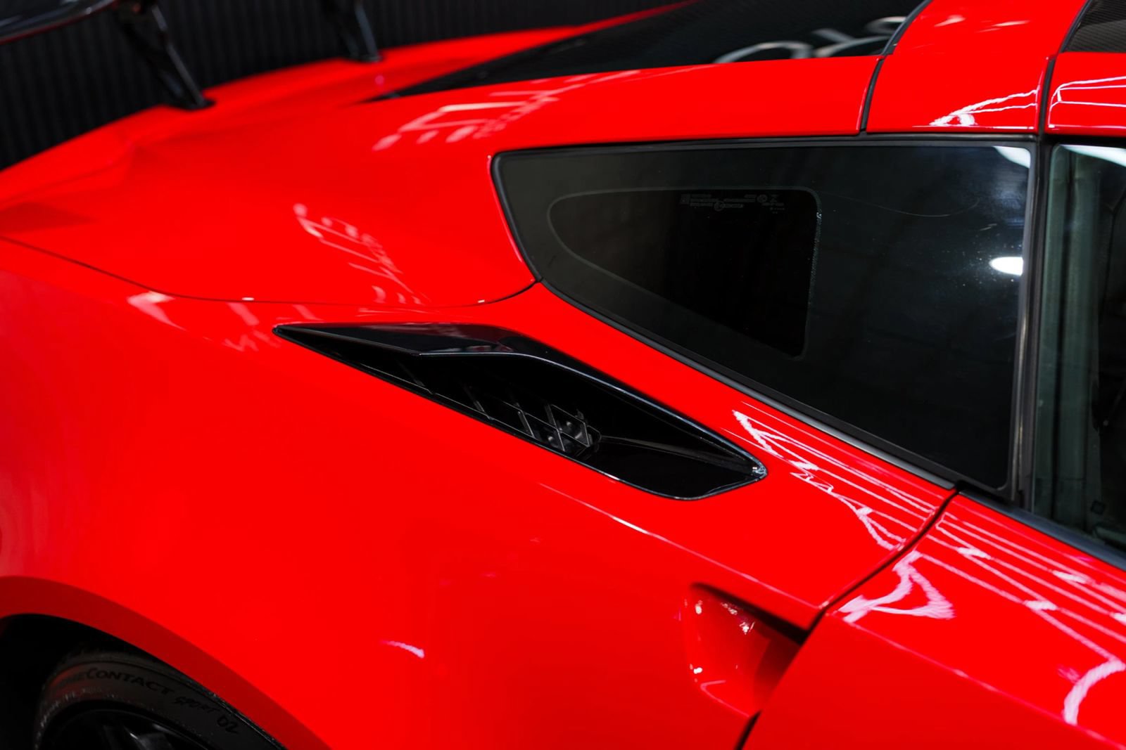Used 2019 Chevrolet Corvette ZR1 RWD image 18
