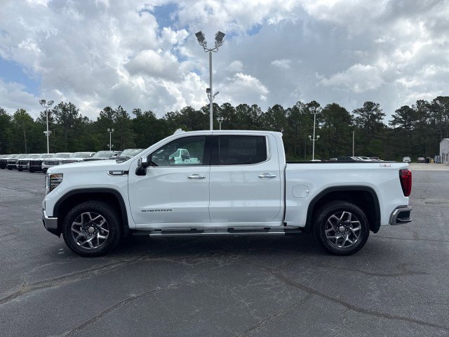 New 2026 GMC Sierra 1500 SLT image 7
