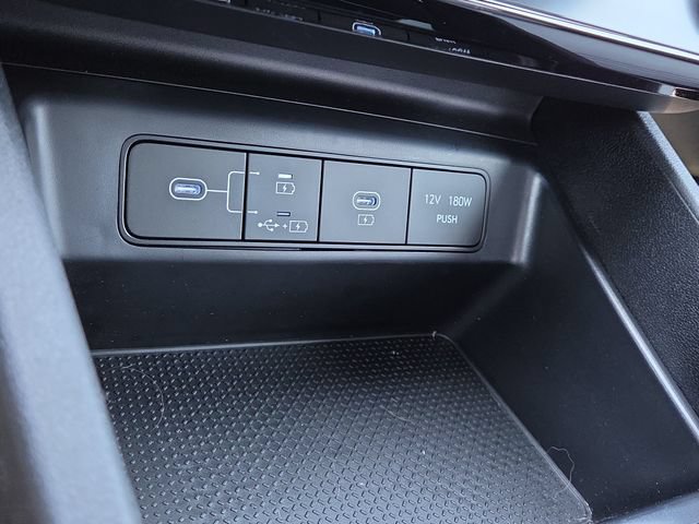 Certified 2026 Hyundai Santa Cruz SEL AWD/4WD image 13