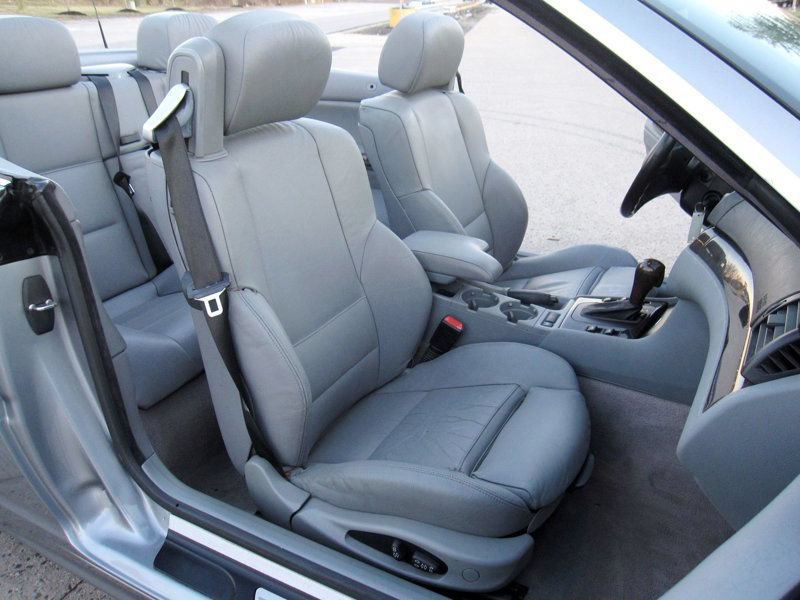 Used 2004 BMW 325Ci Convertible RWD image 25