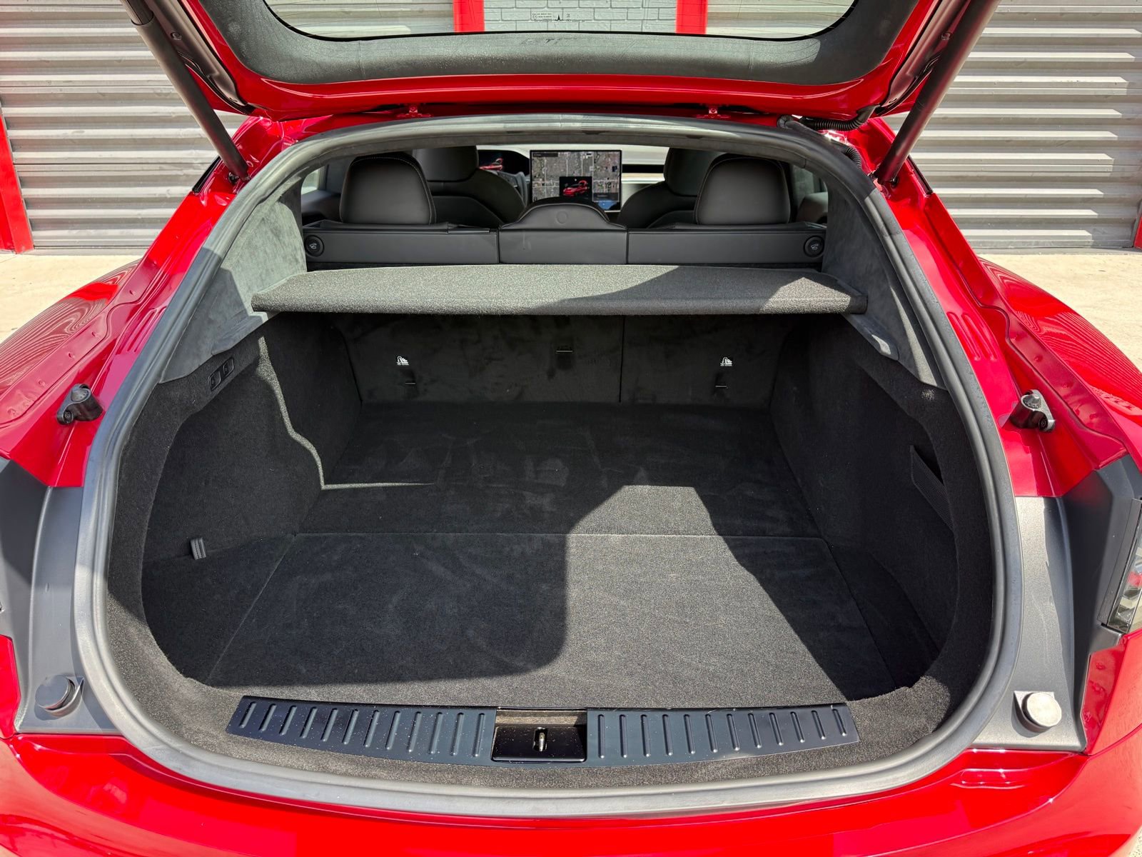 Used 2022 Tesla Model S image 22