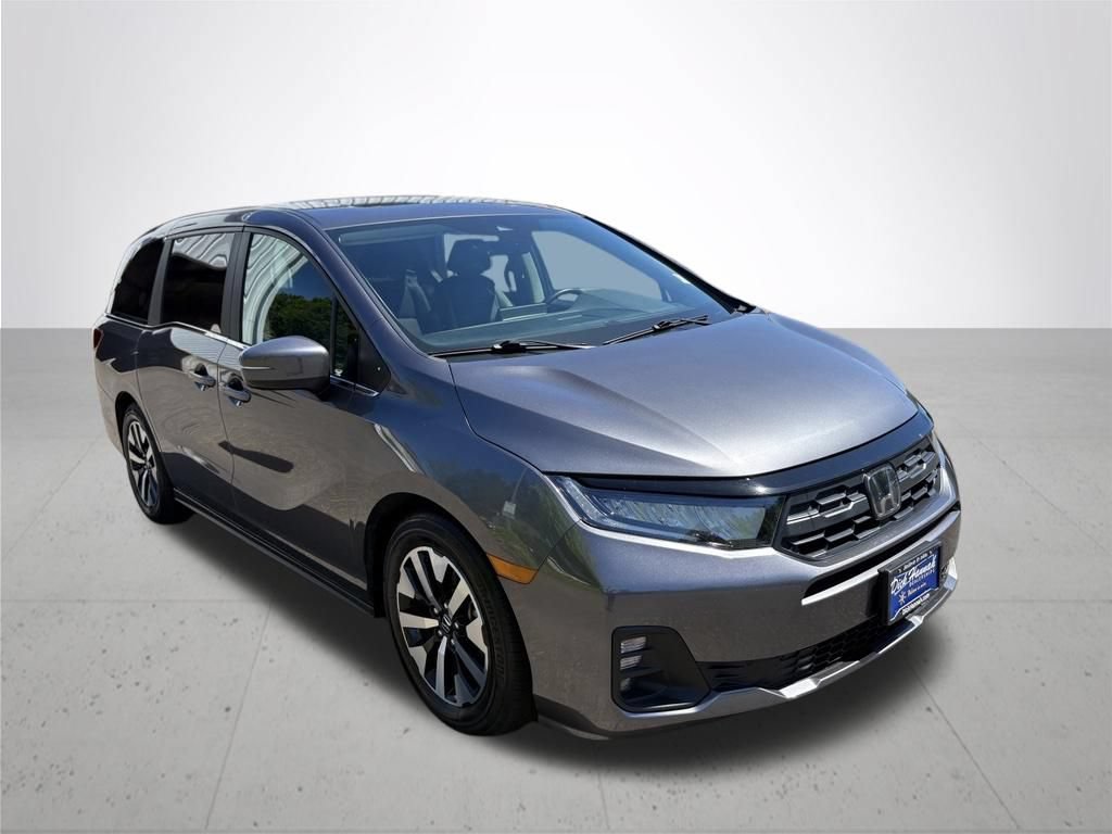 Used 2025 Honda Odyssey EX-L image 4