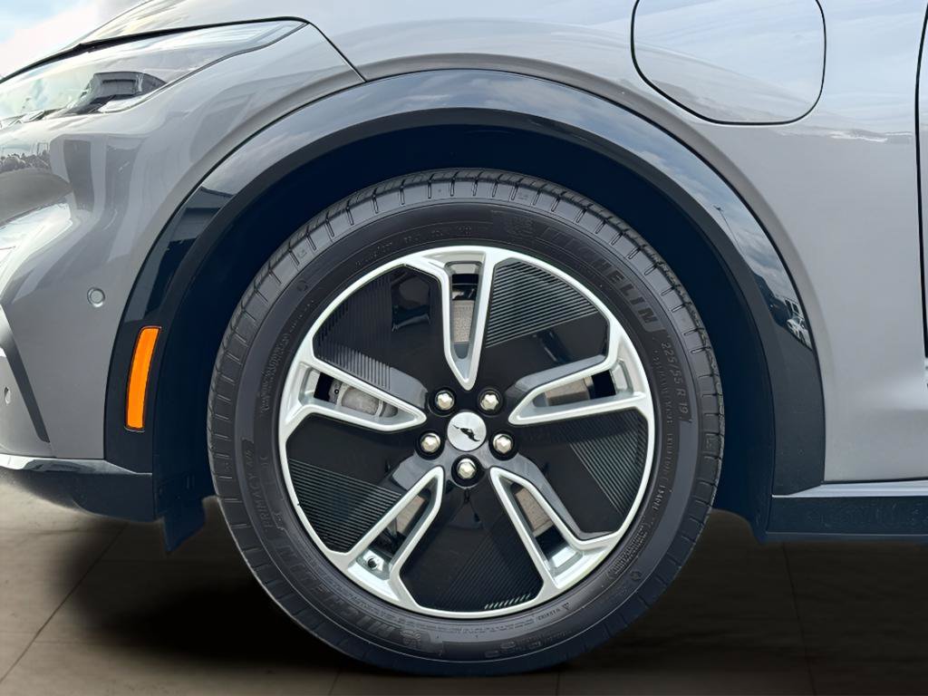 Used 2023 Ford Mustang Mach-E Premium RWD image 40