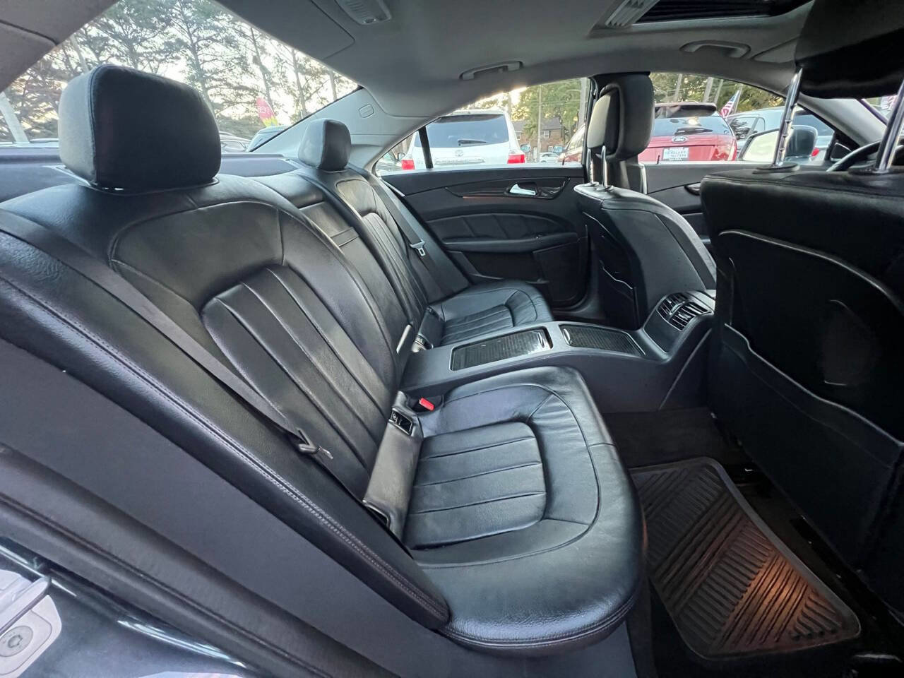 Used 2015 Mercedes-Benz CLS 400 4MATIC image 11