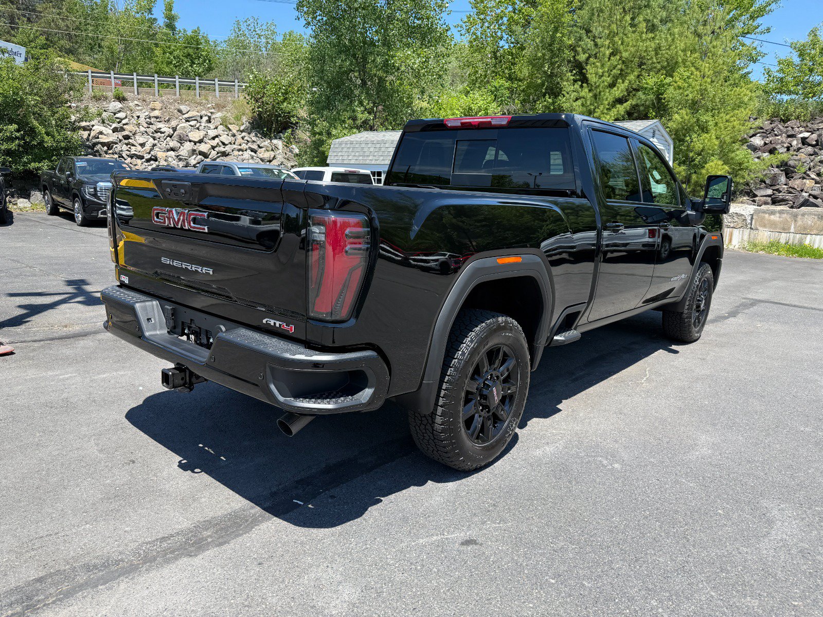 New 2026 GMC Sierra 2500 AT4 AWD/4WD image 5