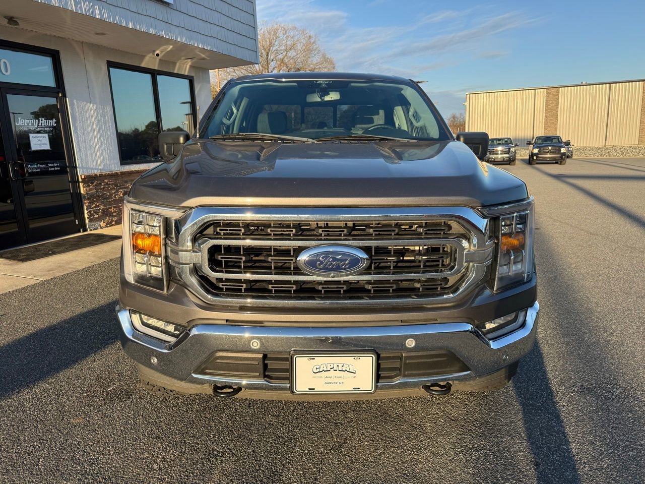 Used 2022 Ford F150 XLT w/ Equipment Group 302A High image 9