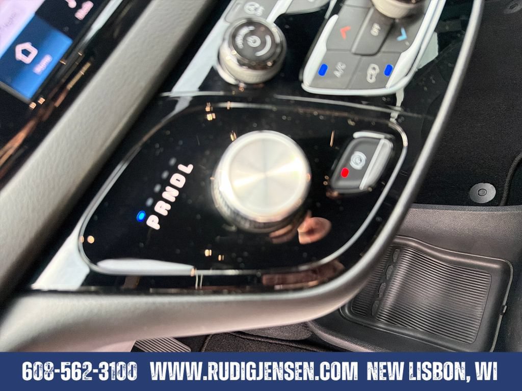Used 2025 Chrysler Pacifica Select FWD image 22