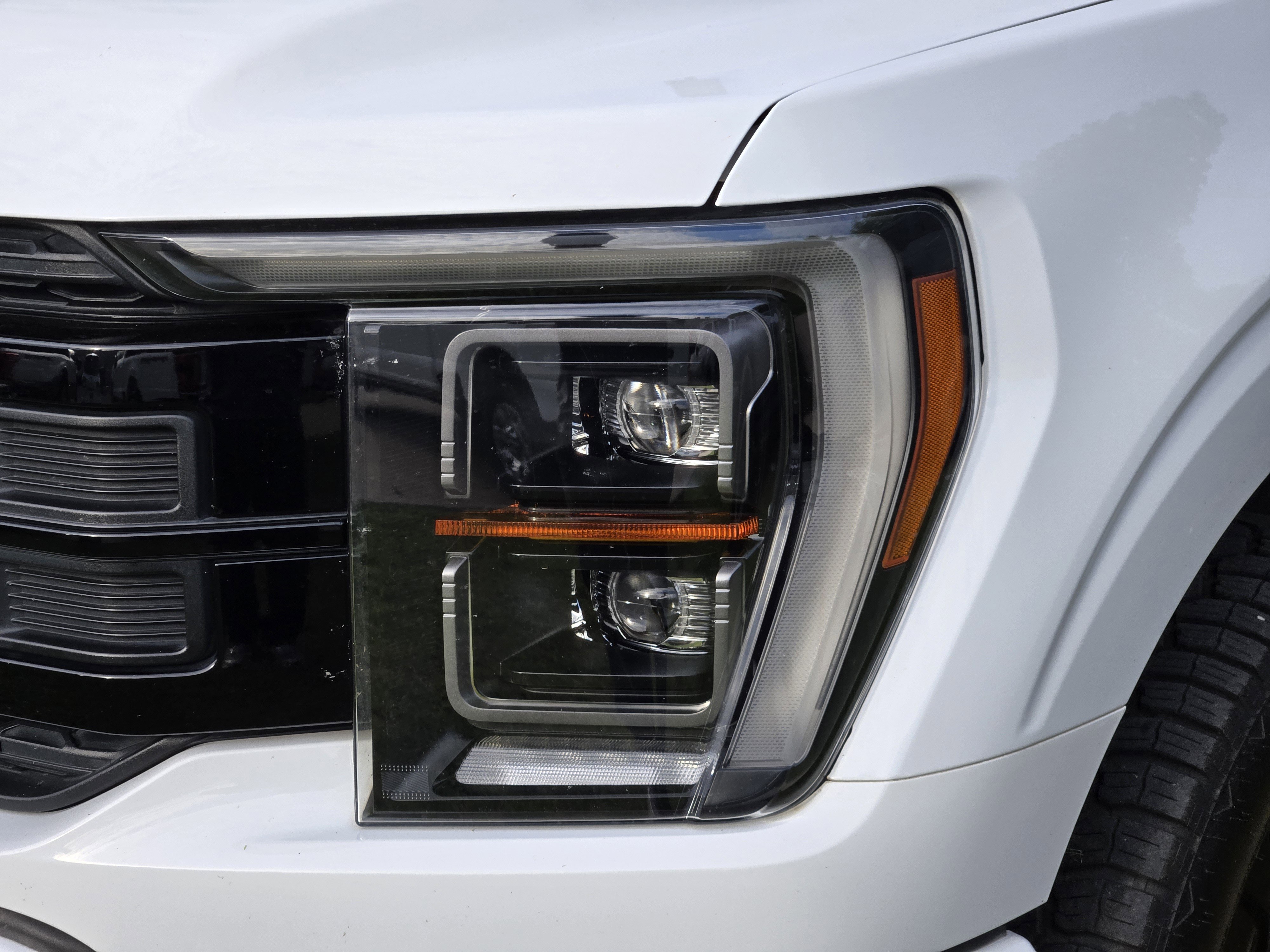 Used 2022 Ford F150 Lariat w/ Equipment Group 502A High image 7