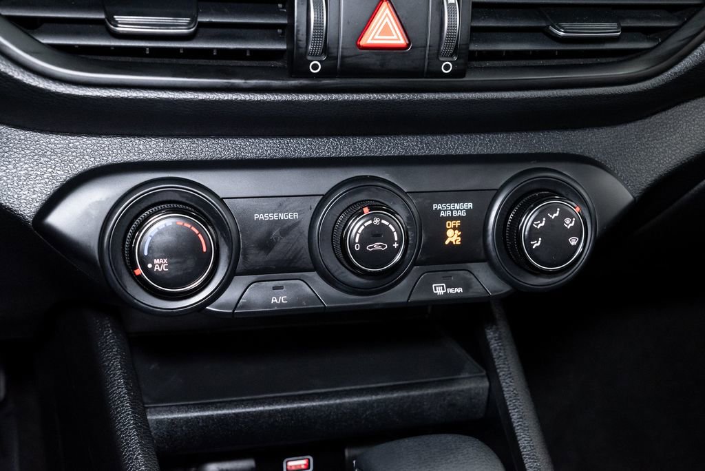 Certified 2023 Kia Forte LXS w/ LXS Technology Package FWD image 18