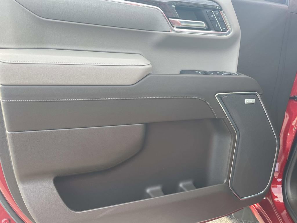 Used 2023 Chevrolet Silverado 1500 LTZ w/ Technology Package image 14