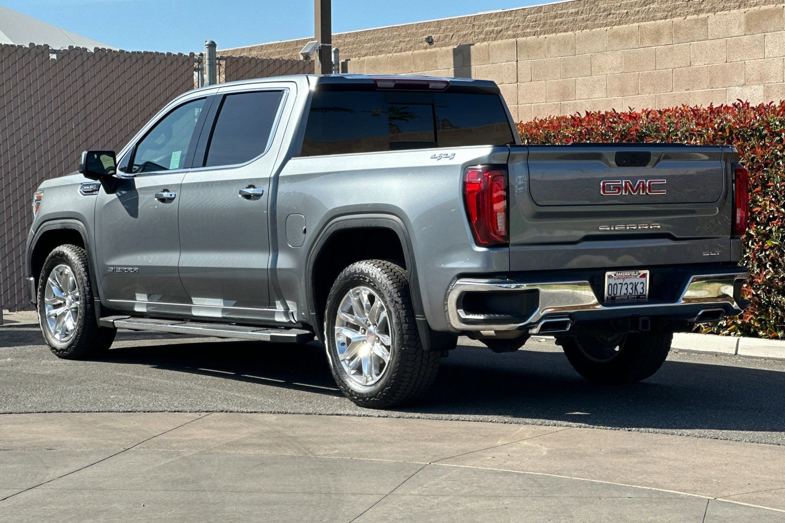 Certified 2022 GMC Sierra 1500 SLT w/ SLT Premium Package image 6