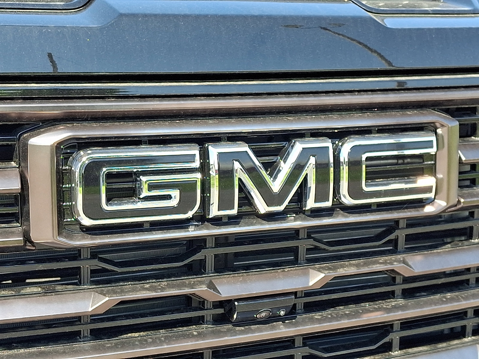 New 2026 GMC Sierra 2500 AT4X w/ LPO, Black Badging Package AWD/4WD image 13