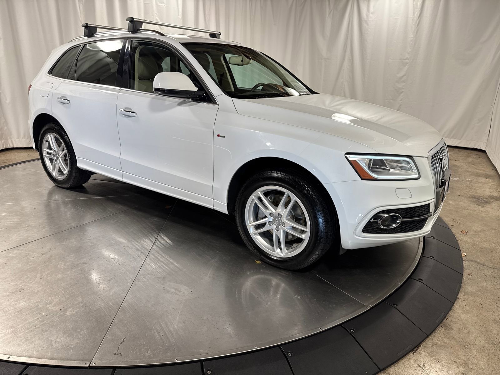 Used 2016 Audi Q5 3.0T Premium Plus w/ Technology Package image 10