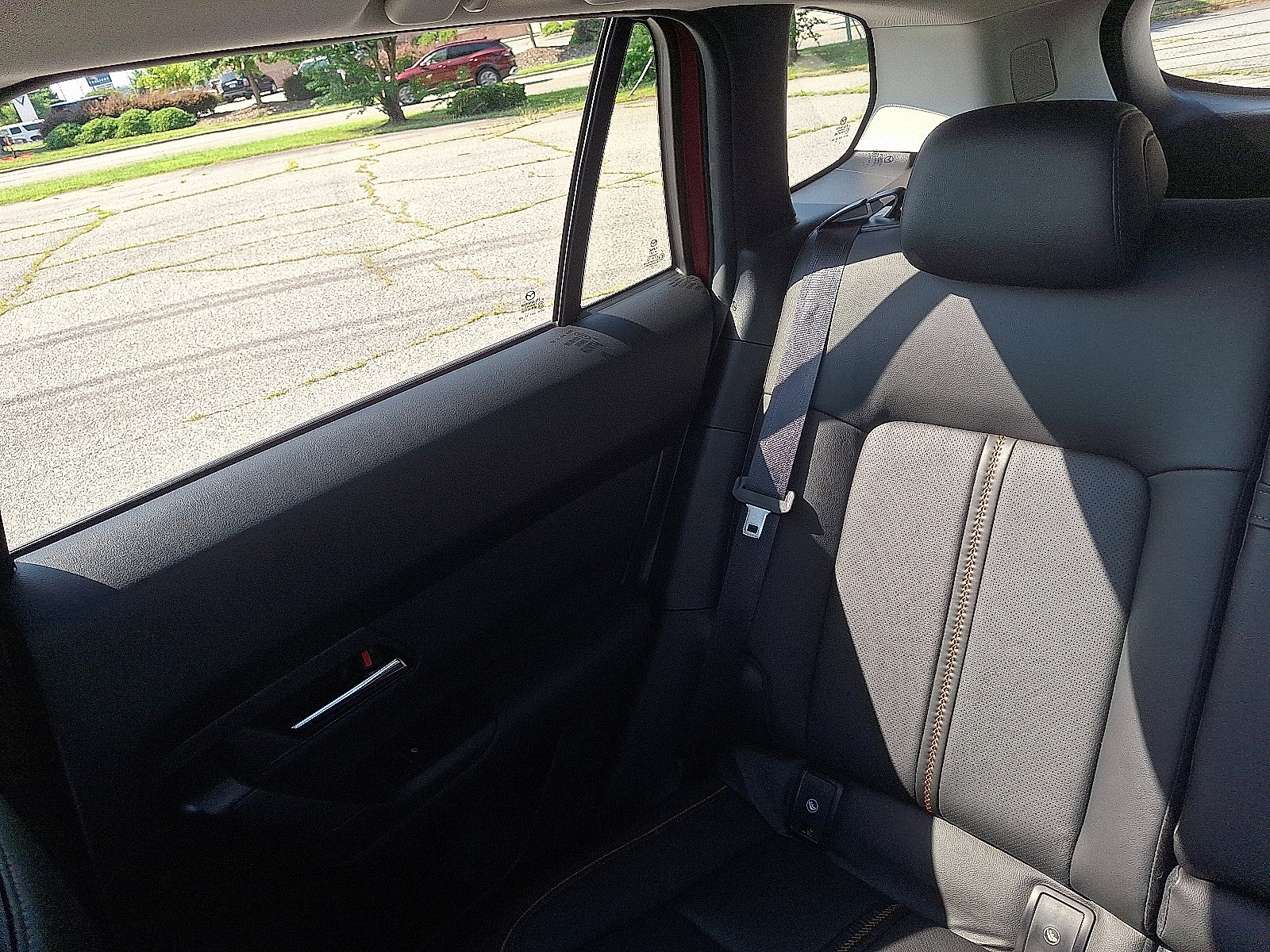 Used 2025 MAZDA CX-50 AWD 2.5 S w/ Premium Plus Pkg image 18