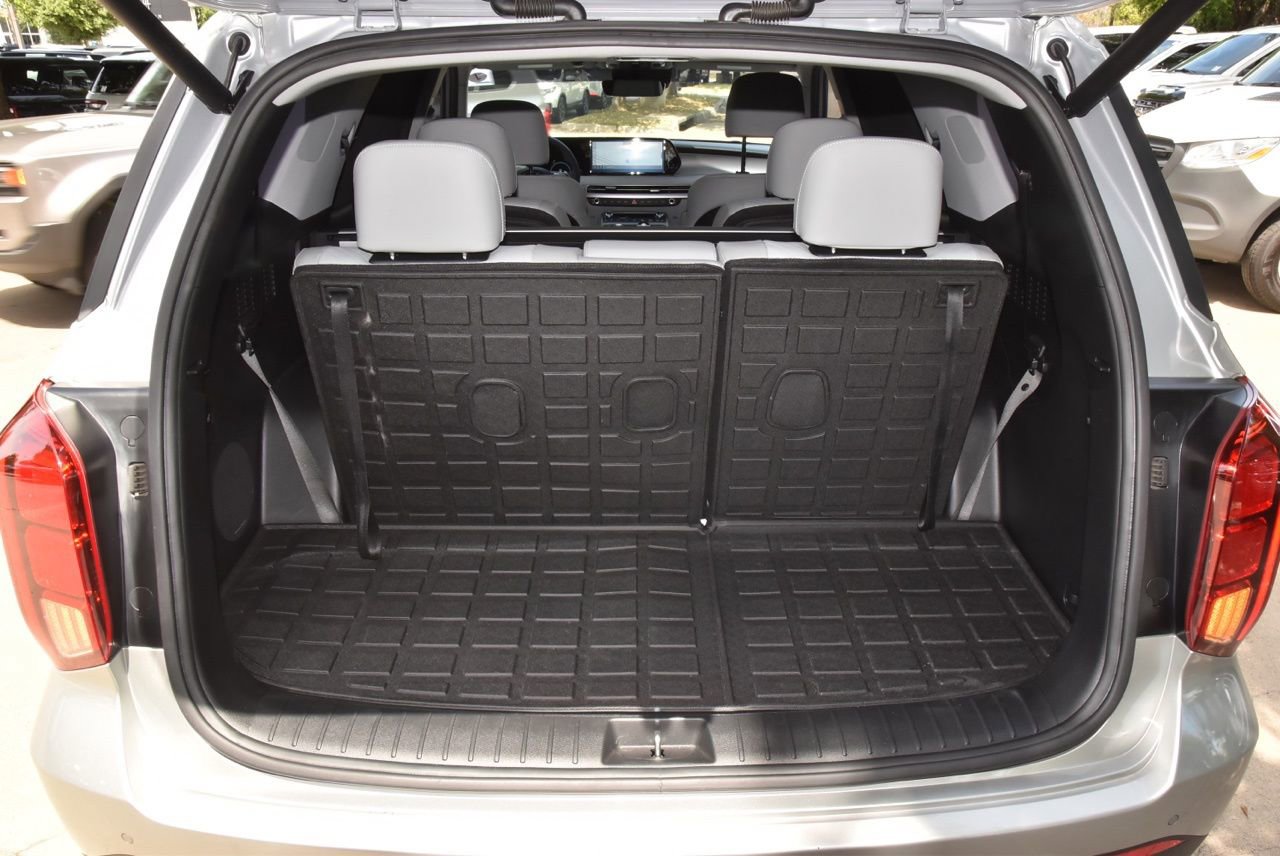 Used 2024 Hyundai Palisade SEL w/ Premium Package image 37