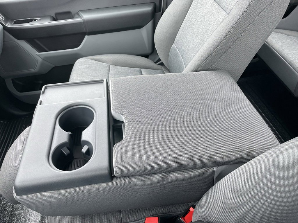 New 2026 Ford F250 XL w/ XL Chrome Package image 47