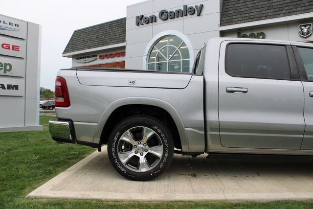 Used 2019 RAM 1500 Laramie AWD/4WD image 43