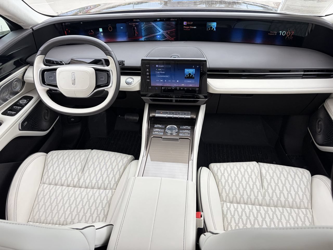 Used 2025 Lincoln Nautilus Black Label AWD/4WD image 15
