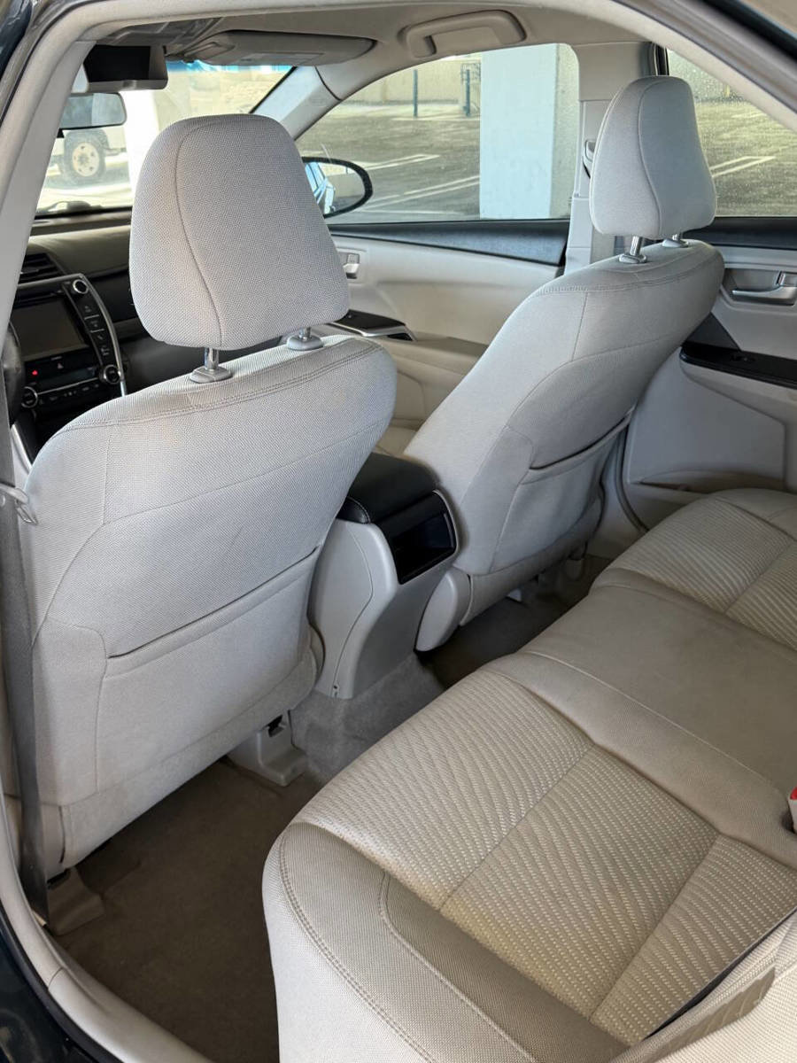 Used 2017 Toyota Camry XLE image 26