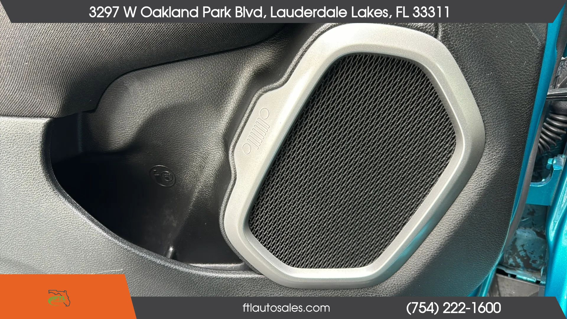 Used 2021 Jeep Renegade Latitude AWD/4WD image 24