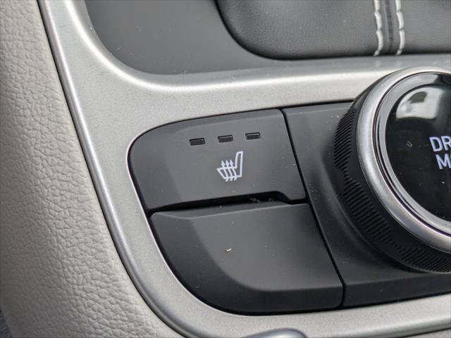 New 2026 Hyundai Venue SEL FWD image 23