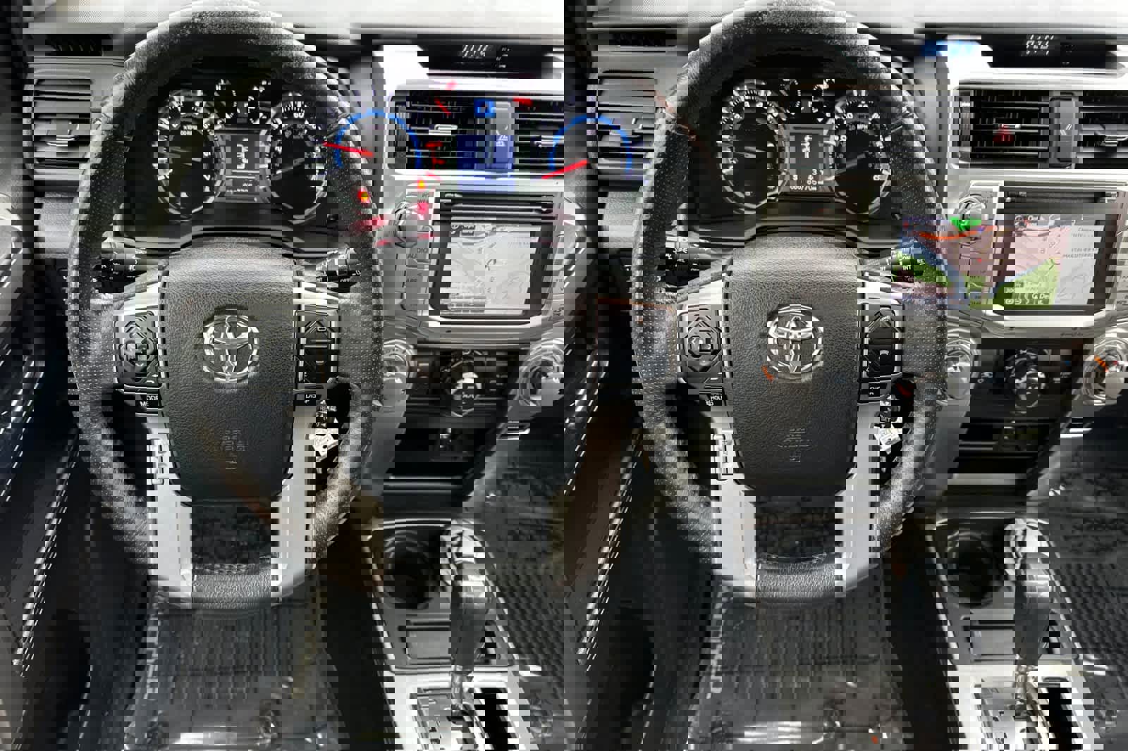 Used 2017 Toyota 4Runner SR5 Premium image 14