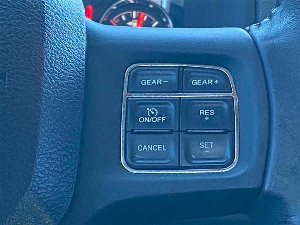 Used 2013 RAM 1500 Classic SLT w/ Remote Start & Security Group image 10
