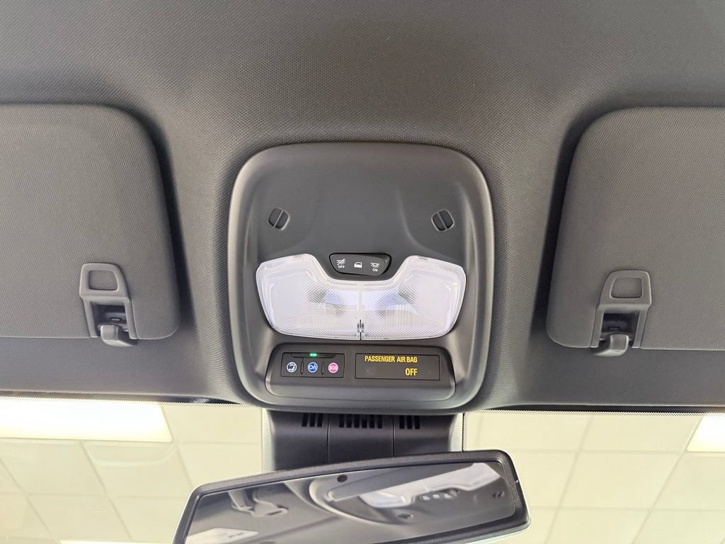 Used 2025 Chevrolet Colorado ZR2 w/ Technology Package AWD/4WD image 58