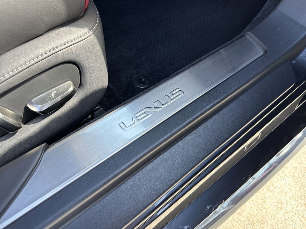 Used 2018 Lexus LC 500 Coupe RWD image 36