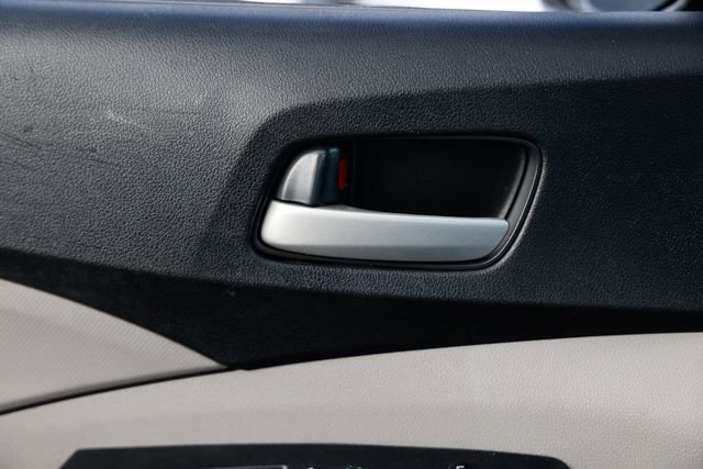 Used 2014 Honda CR-V LX image 44