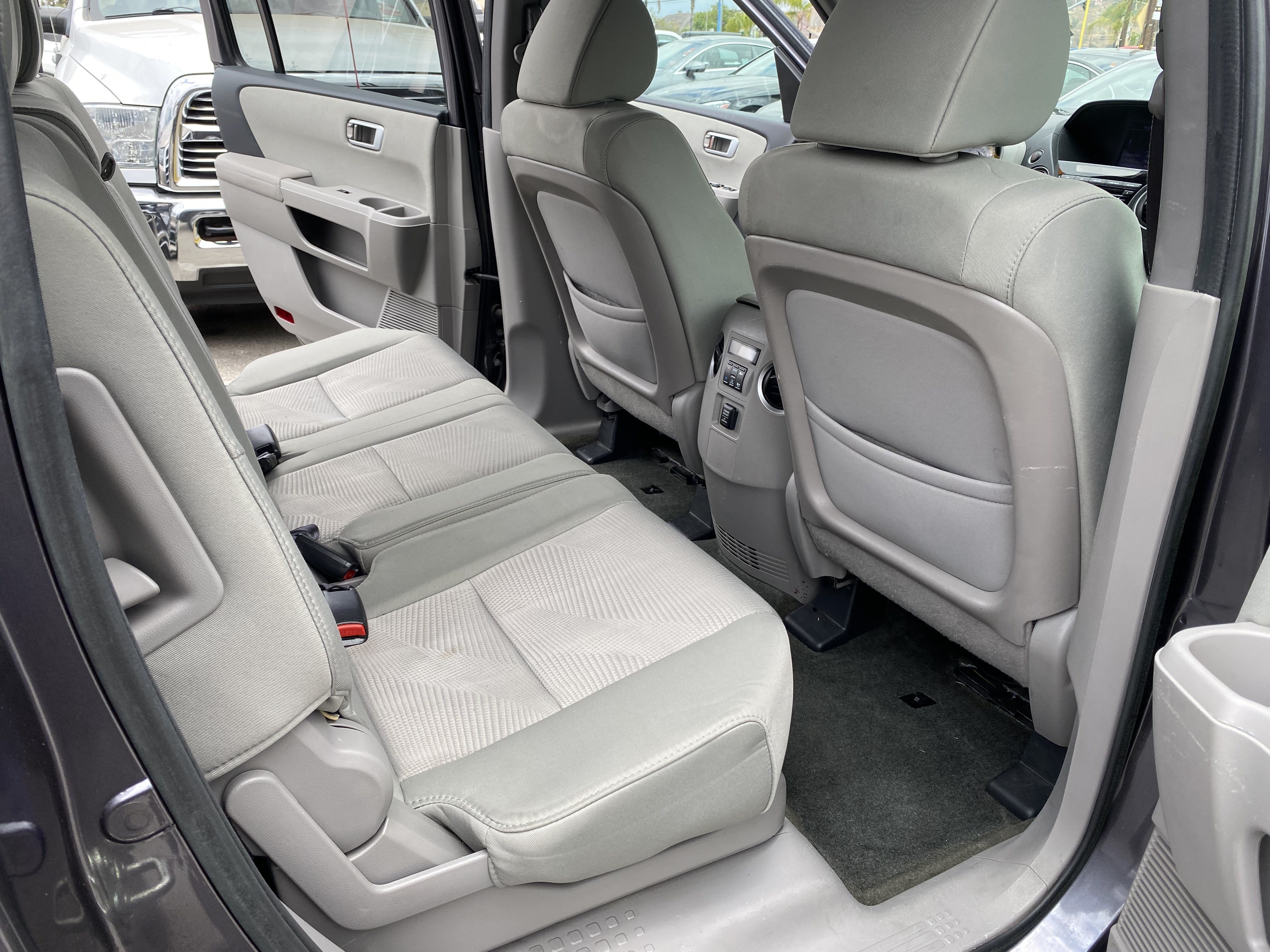 Used 2015 Honda Pilot LX image 18