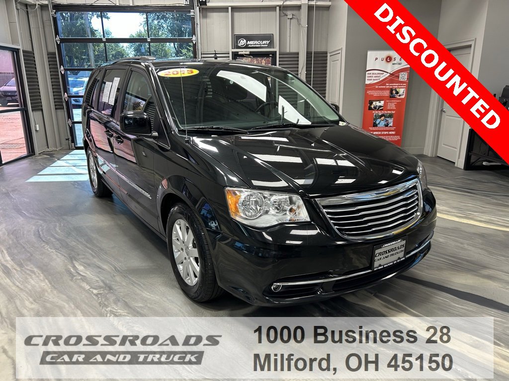 Used 2015 Chrysler Town & Country Touring