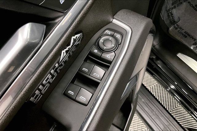 Used 2026 Chevrolet Silverado 1500 High Country w/ Midnight Edition AWD/4WD image 31